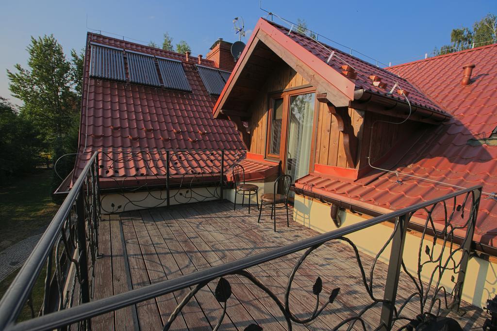 Pensjonat Lew Jaskiniowy Stronie Slaskie Bagian luar foto